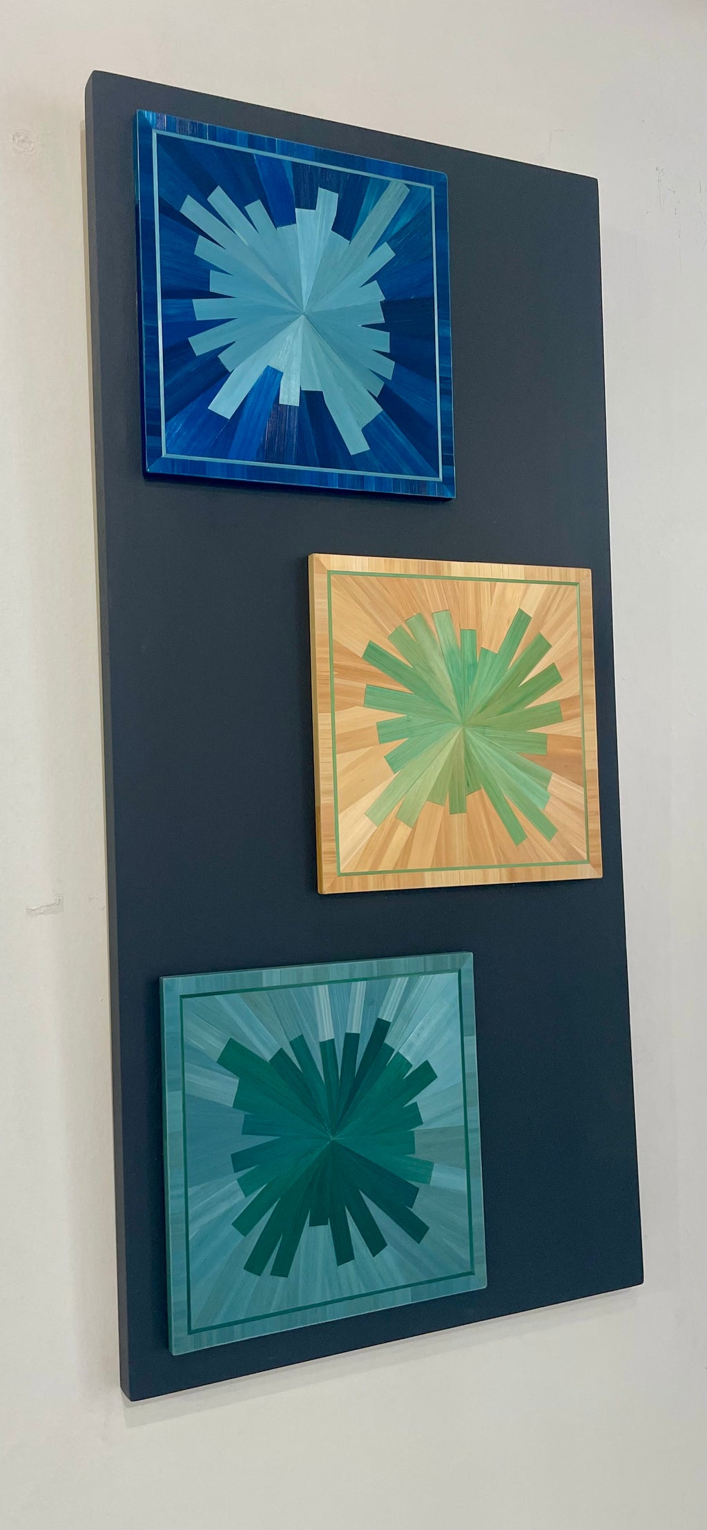 Trilogie de lumière — Tableau en marqueterie de paille