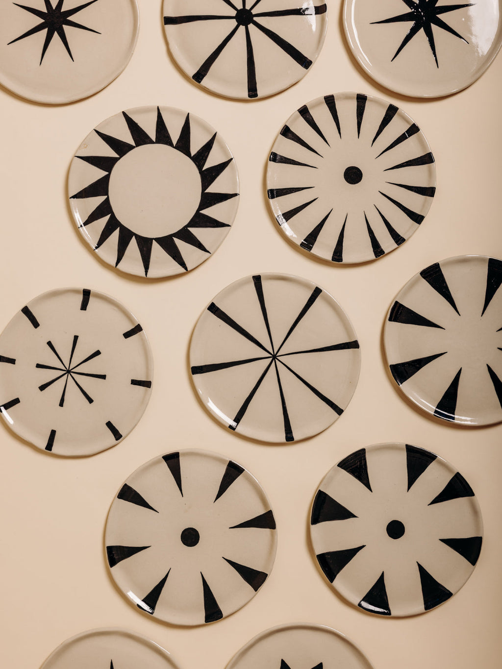 Assiettes M #05 Cosinus