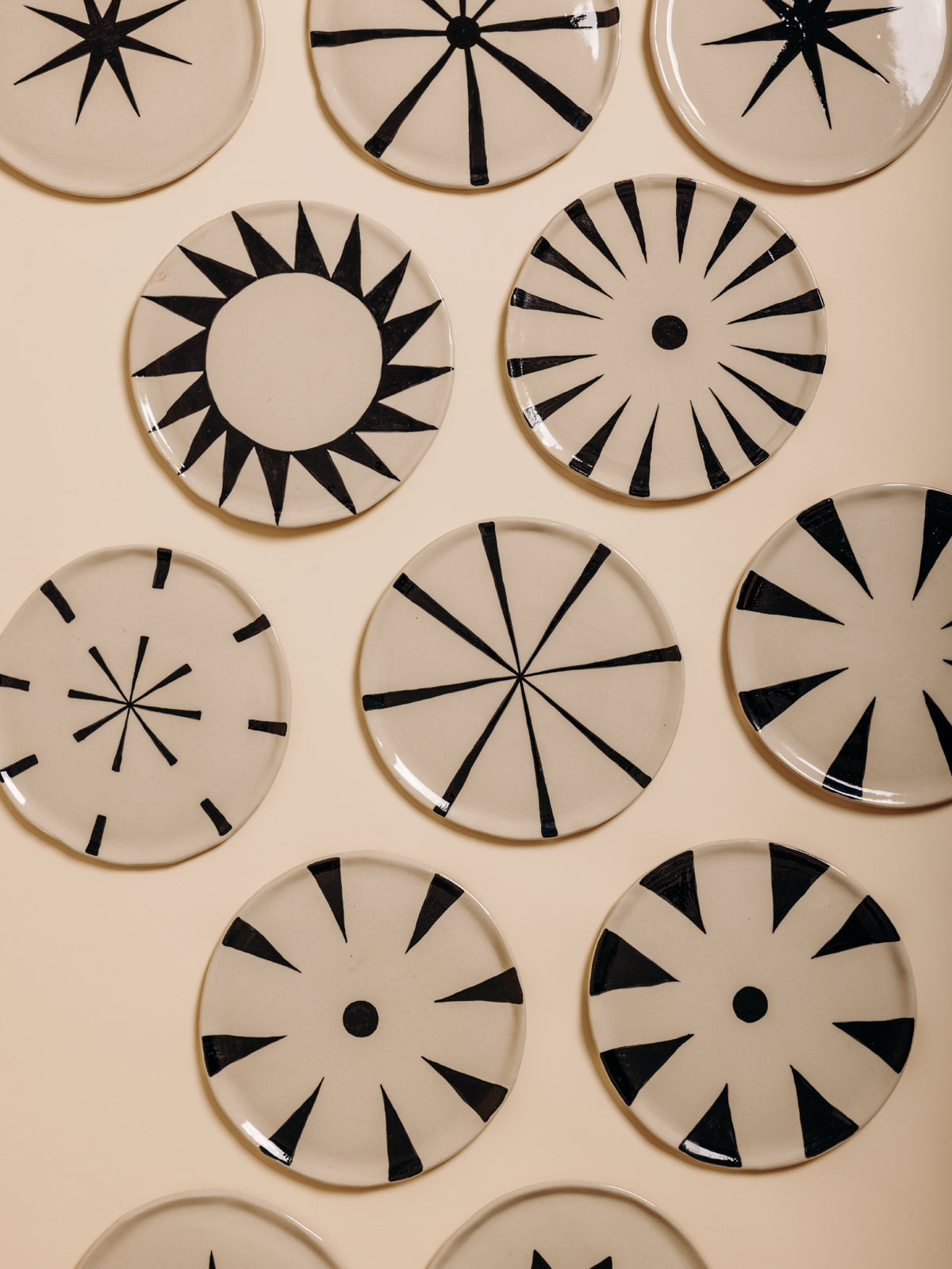 Assiettes M #05 Cosinus