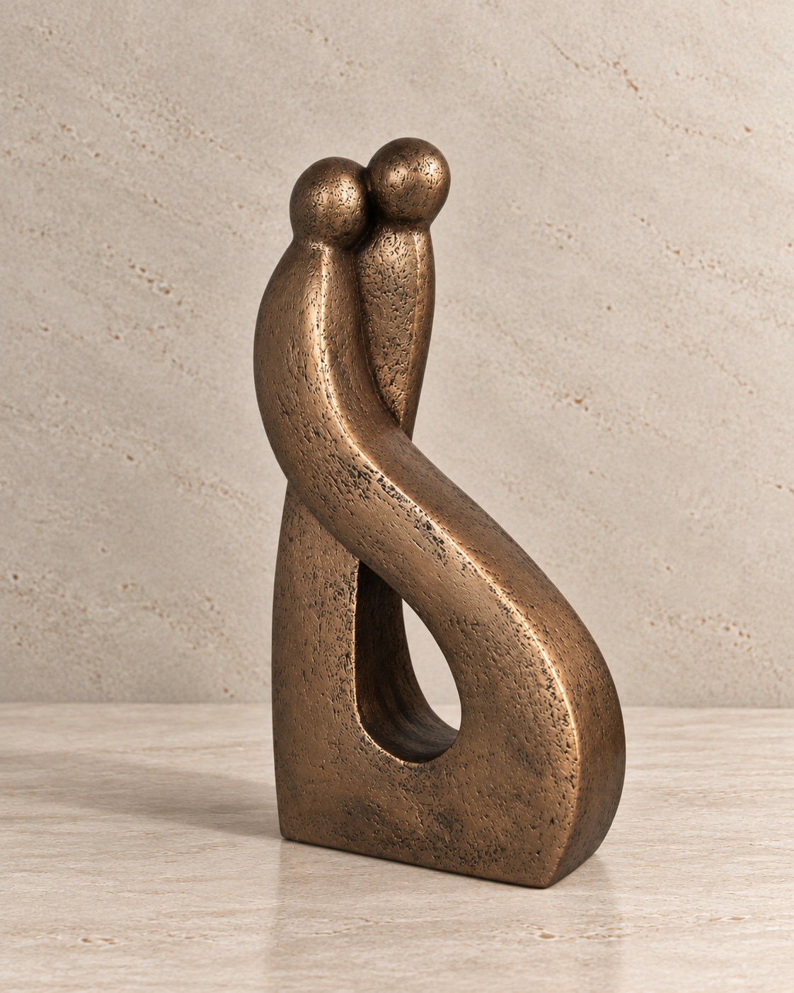 Sculpture contemporaine couple L'attente