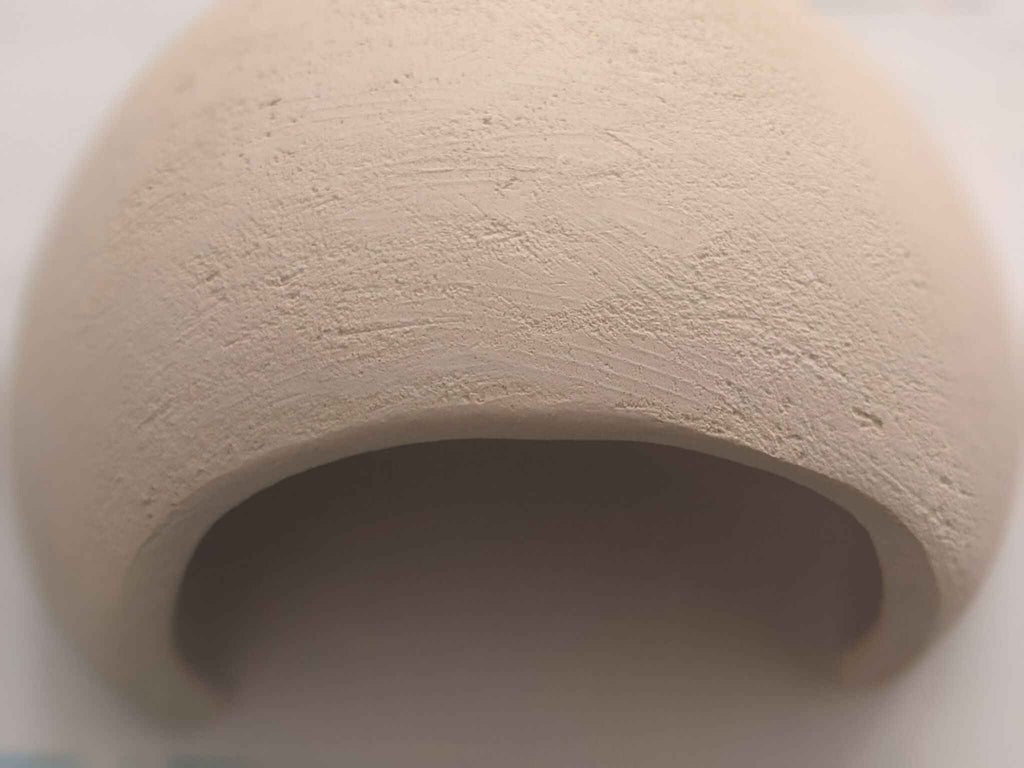 Half-globe wall lamp