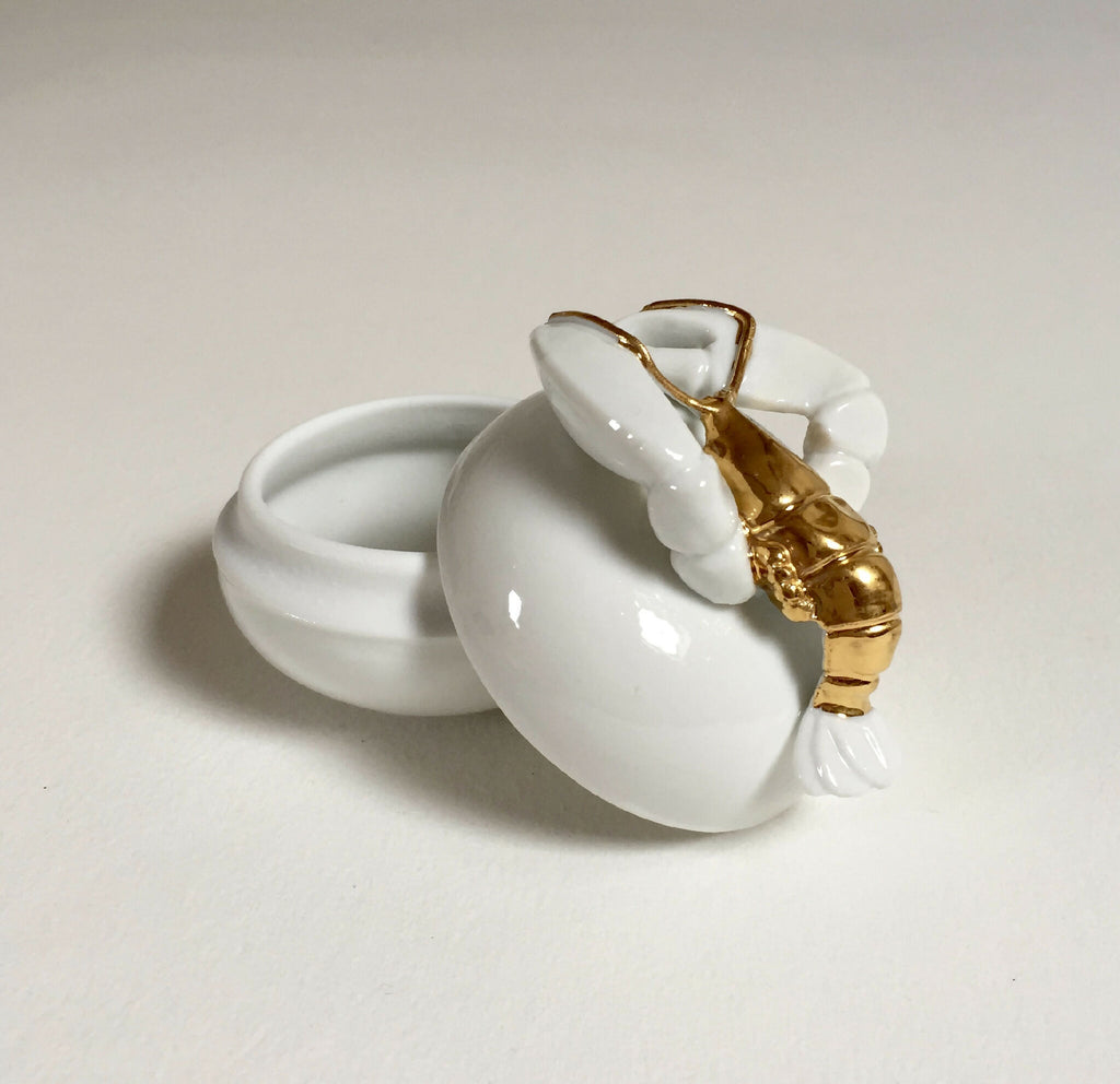 Boîte à sucres en porcelaine blanche, couvercle homard doré, présentoir creux
