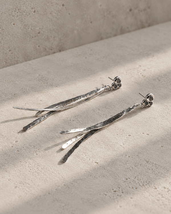 Boucles d’oreilles pendantes argent massif à pampilles, torsadées