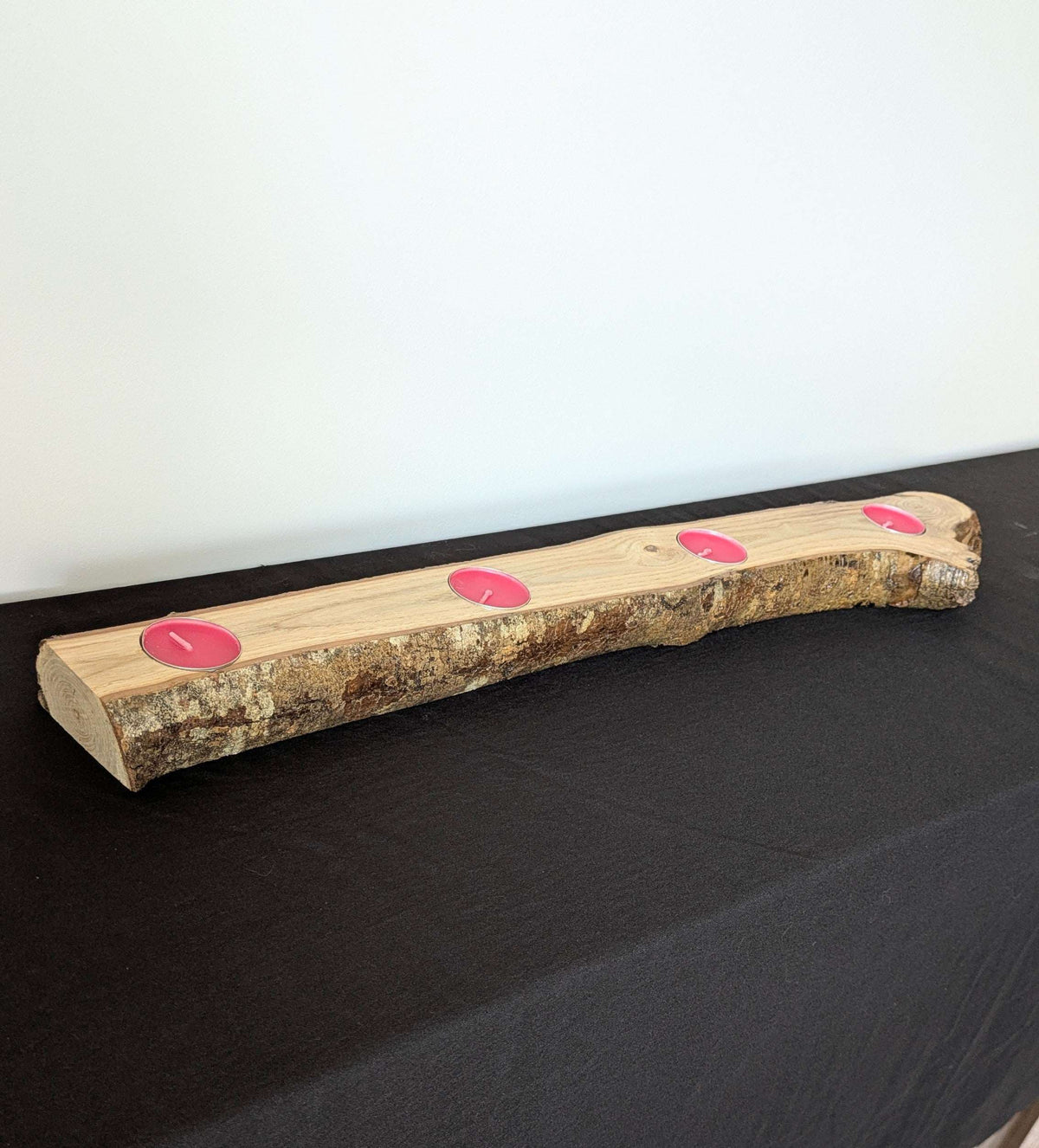 Support à bougies rustique en bois massif, quatre bougies roses