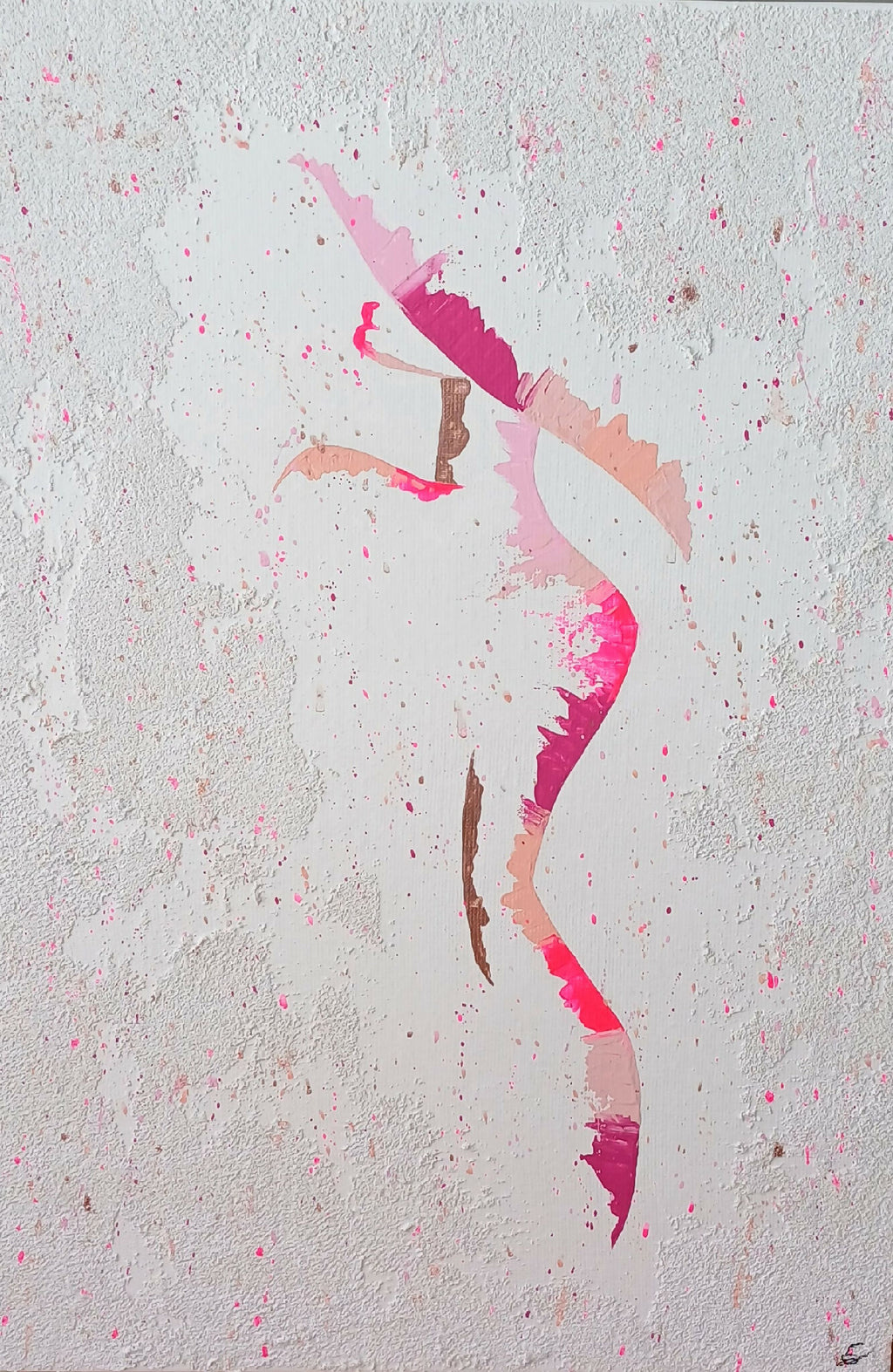 Silhouette de femme au chapeau rose, détails éclaboussures sur fond clair