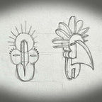 Croquis d’un oiseau décoratif en noir, silhouettes et détails de plumes stylisées.