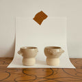 Duo de tasses à café en céramique beige, avec anse, deux pièces