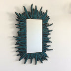 Miroir raku mosaïqué rectangulaire à monture turquoise en feuilles pointues