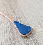 Pic à chignon en bois, marqueterie paille bleue triangulaire