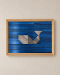 Tableau "Gardienne des Profondeurs", série Tangram, avec Marqueterie de Paille Bleue Roi et Gris Anthracite