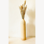Vase en grès brut, forme cylindrique haute, finition texturée beige