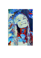 Portrait numérique Eli, gros plan du visage d’une femme, cheveux bleus, touches rouges